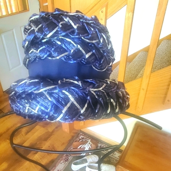 Vintage Original Roberta Bernays Blue Hat with Ribbon - Picture 1 of 10